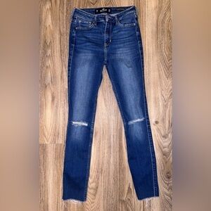 Hollister Hi-Rise Crop Super Skinny Jeans - size 0 24/26